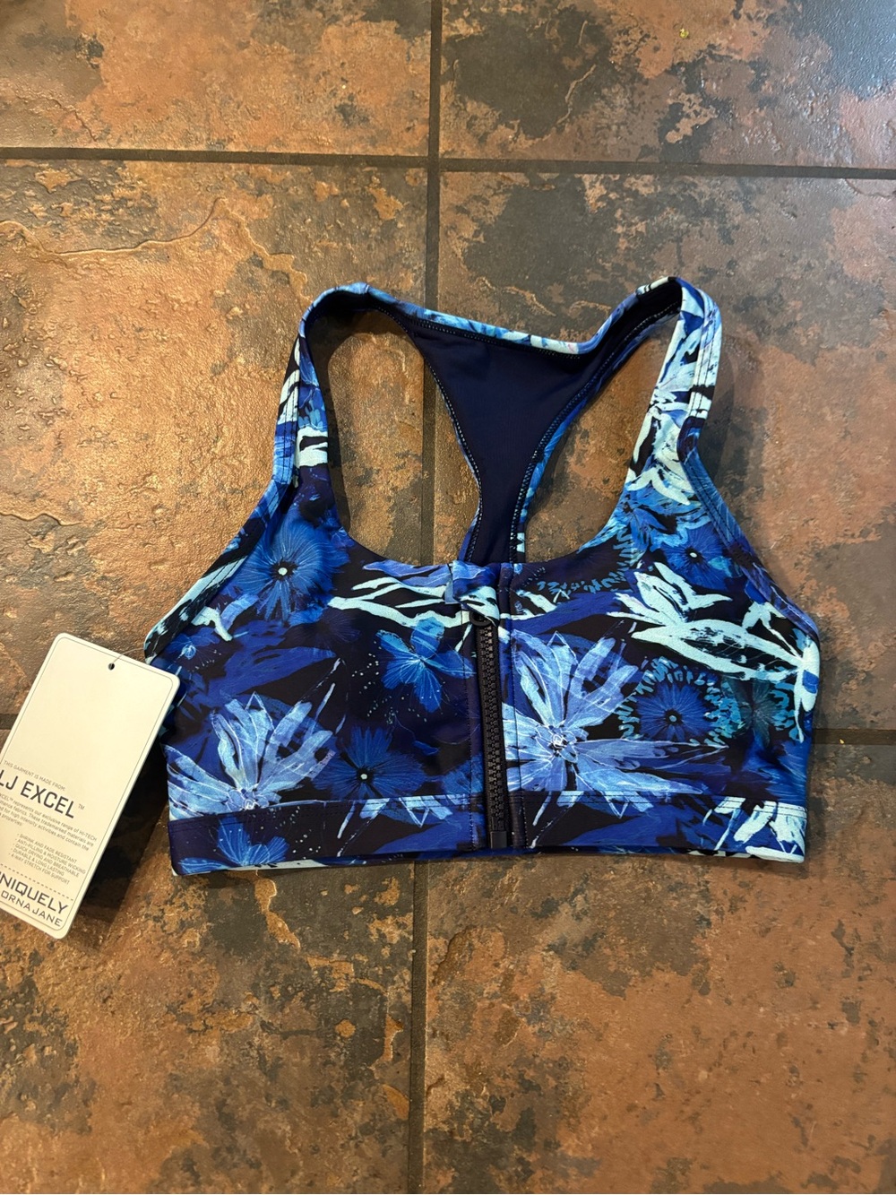 🩵Lorna Jane Blue Floral Front-Zip Sports Bra